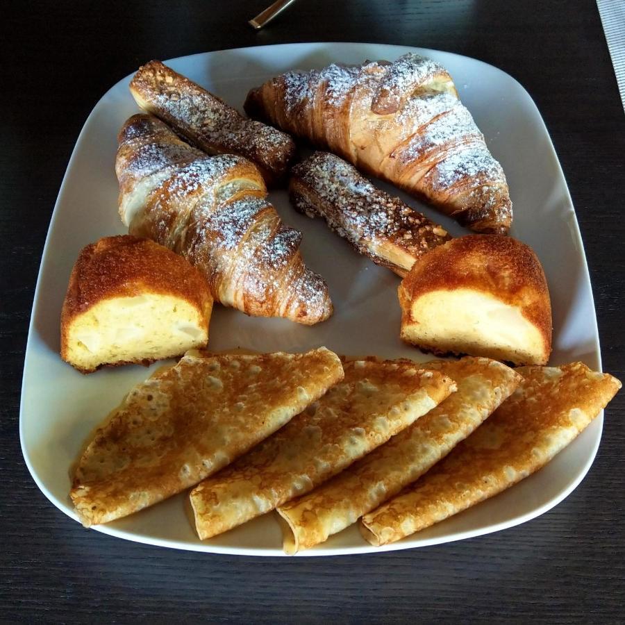Domaine De L'Olifant Bed & Breakfast Champanges Екстериор снимка