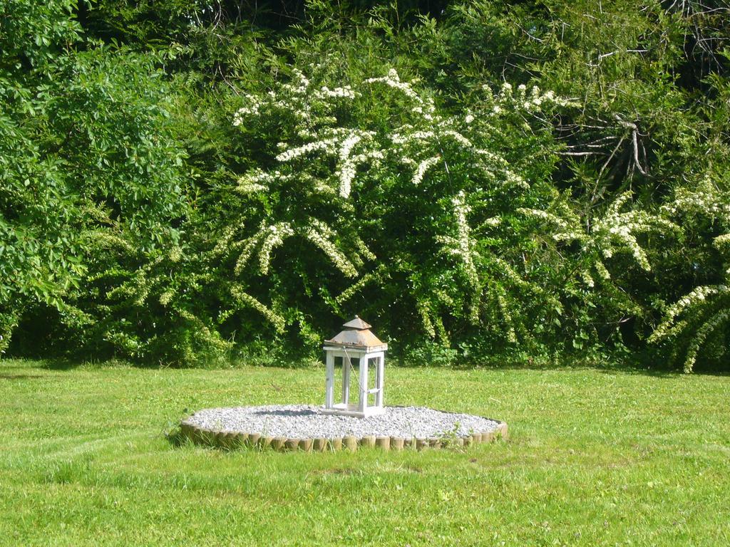 Domaine De L'Olifant Bed & Breakfast Champanges Екстериор снимка