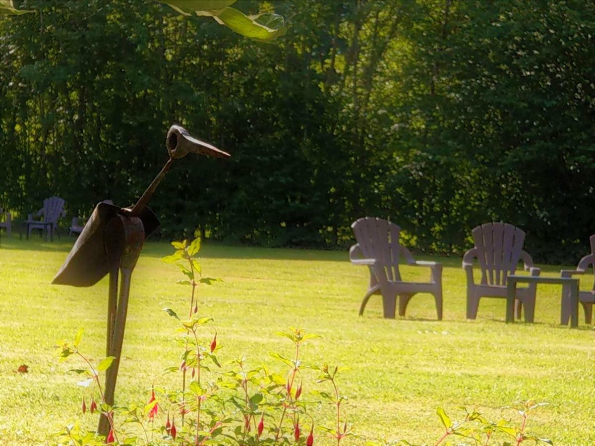 Domaine De L'Olifant Bed & Breakfast Champanges Екстериор снимка